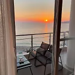 Sunny Sea View 아파트 Sarandë